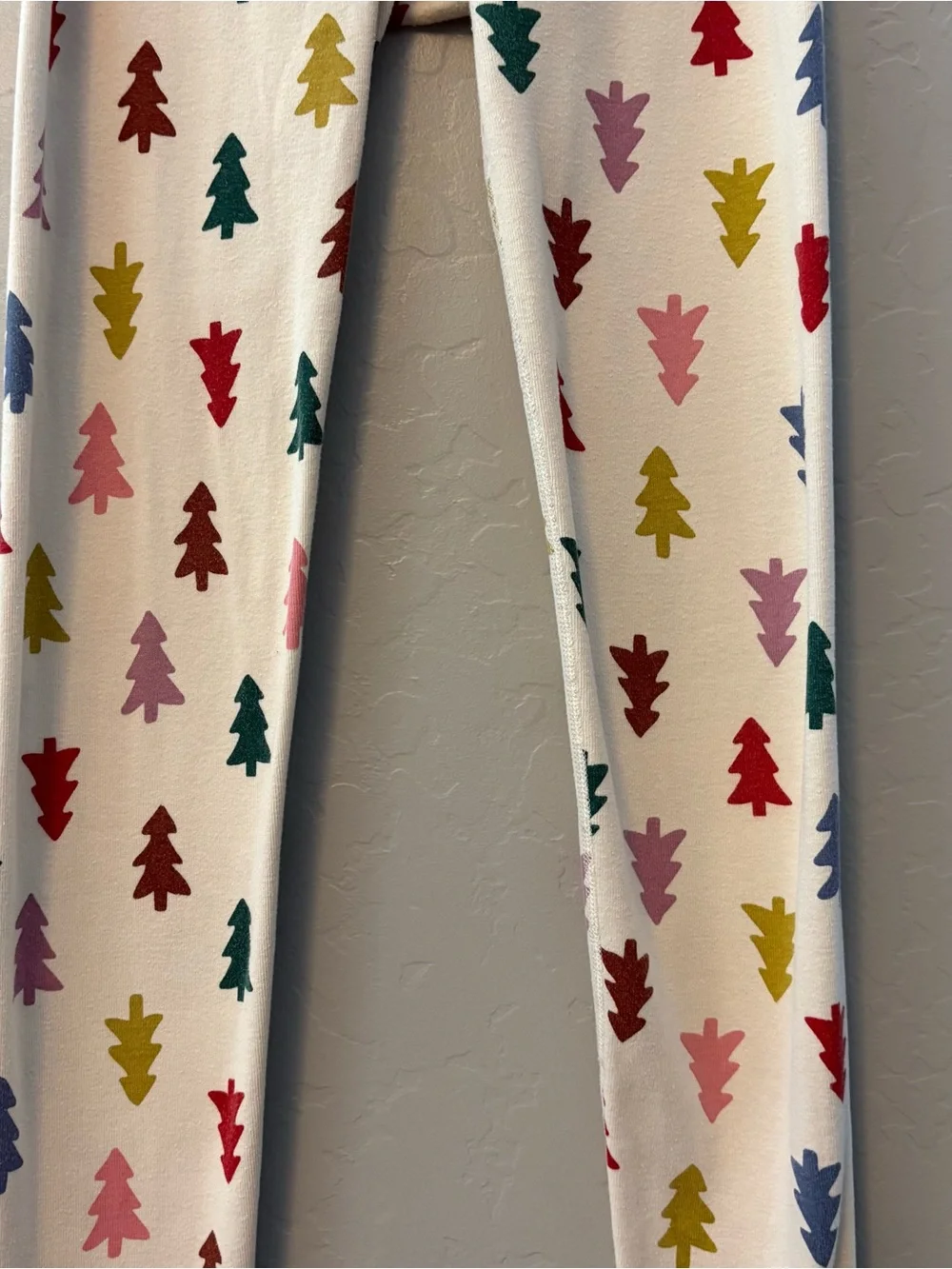Hanna andersson long John pajama set in multicolor happy little trees 150 CM 12